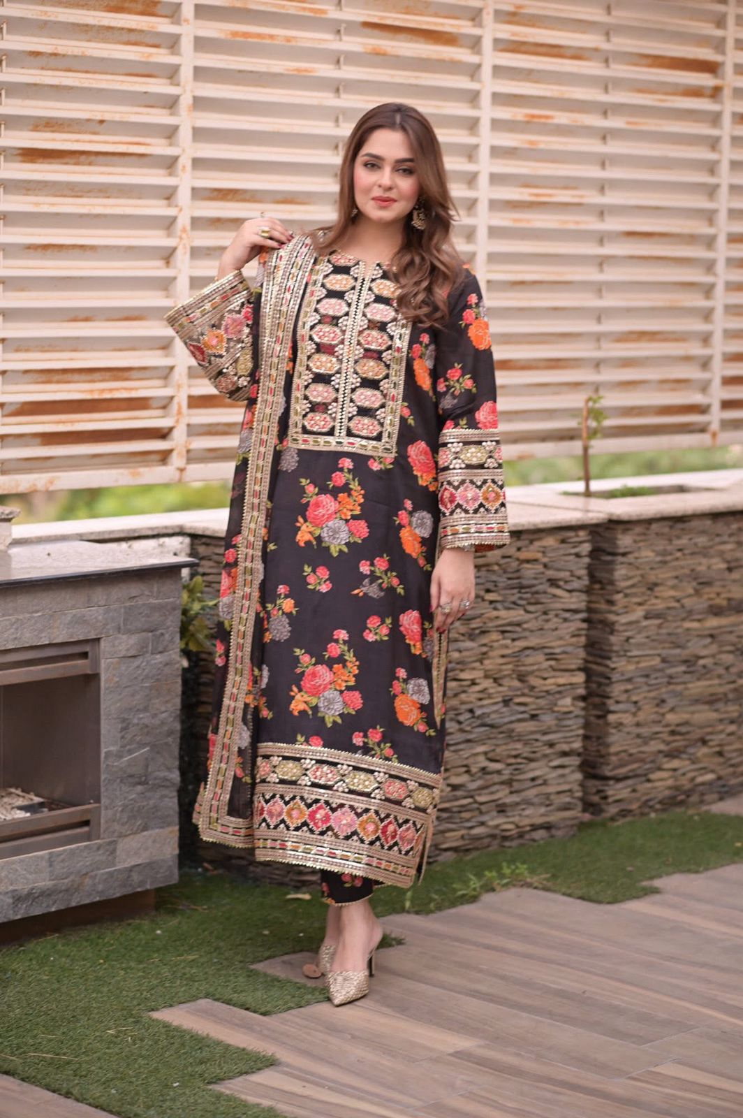 Aneela's Silk Embroidered 3-Piece Unstiched