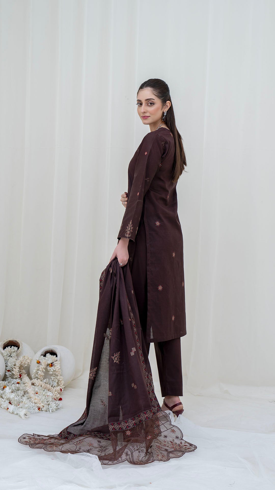 BROWN - 3PC LAWN EMBROIDERED SUIT WITH VOILE EMBROIDERED DUPATTA BY NAZAKAT