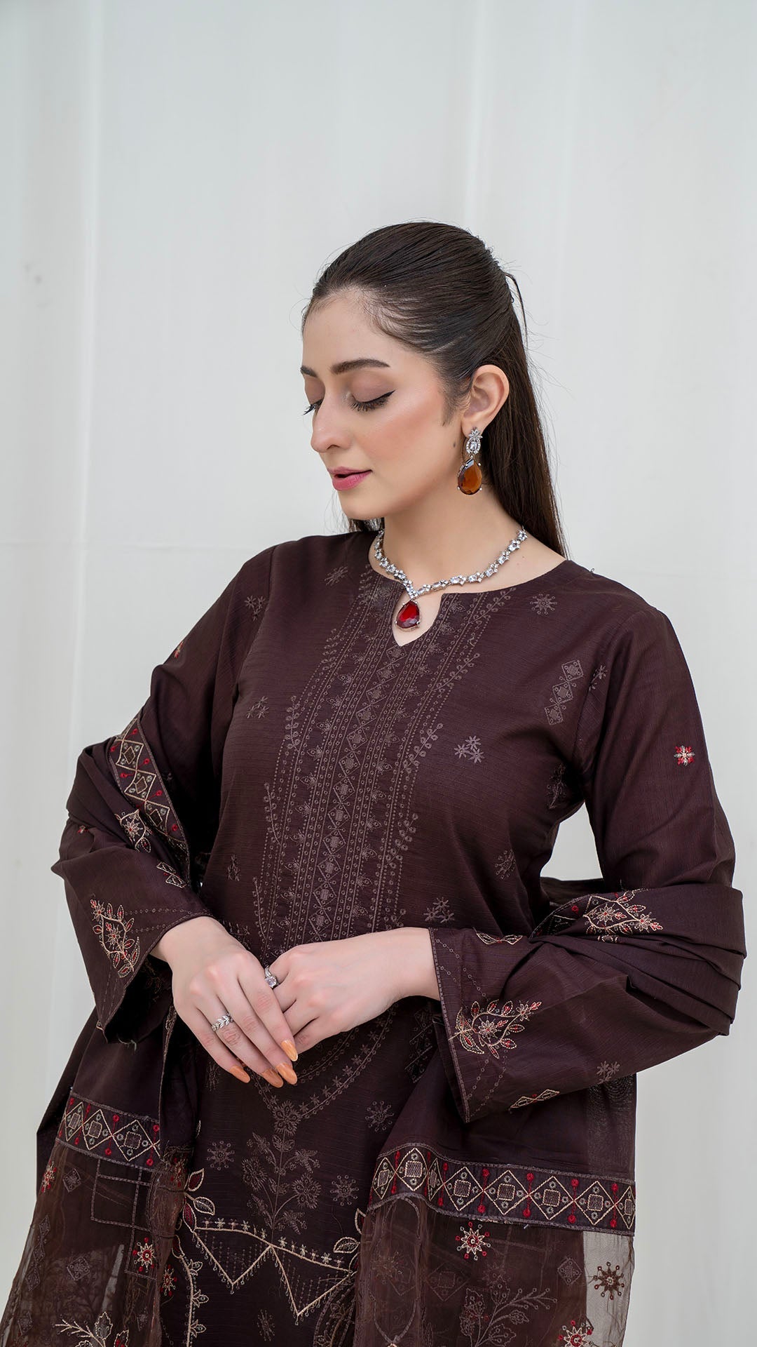 BROWN - 3PC LAWN EMBROIDERED SUIT WITH VOILE EMBROIDERED DUPATTA BY NAZAKAT
